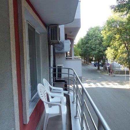 Apartament Holiday 布尔加斯 外观 照片