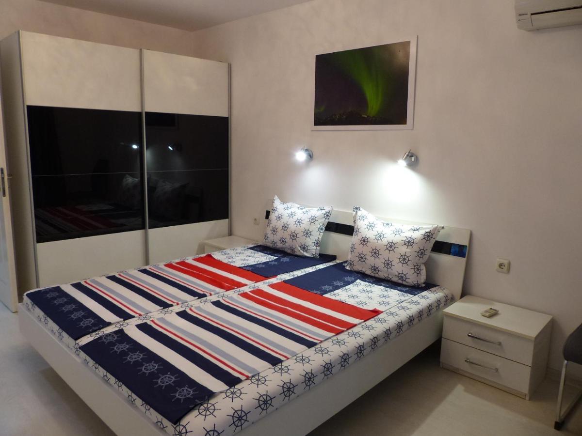 Apartament Holiday 布尔加斯 外观 照片