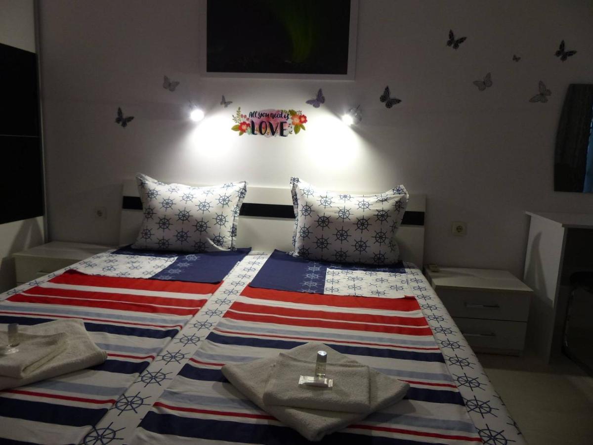 Apartament Holiday 布尔加斯 外观 照片